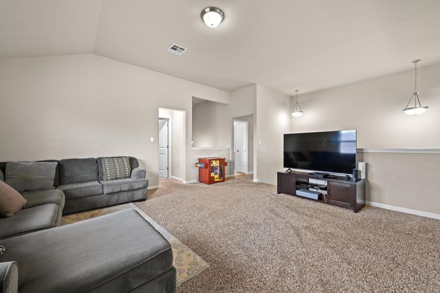 154 Pettigrew PATH, Buda, TX 78610