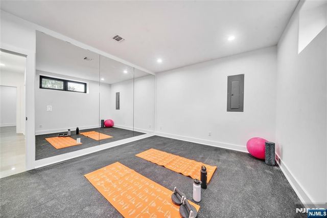 17 Belvedere Drive, Livingston, NJ 07039