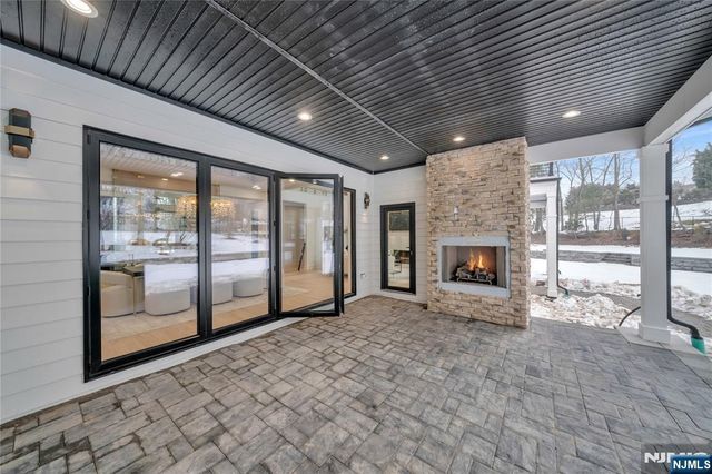 17 Belvedere Drive, Livingston, NJ 07039