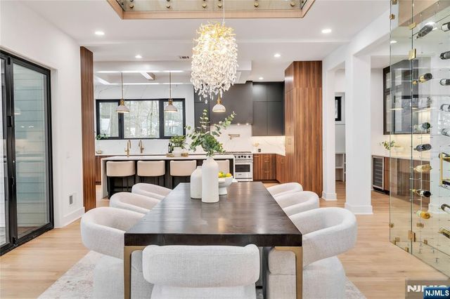 17 Belvedere Drive, Livingston, NJ 07039