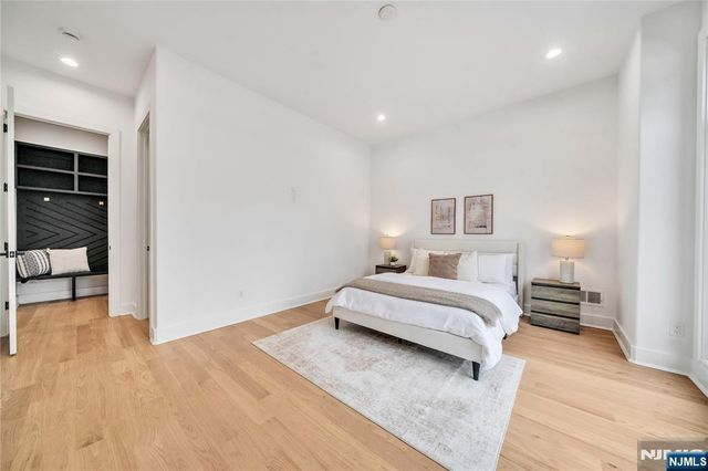 17 Belvedere Drive, Livingston, NJ 07039