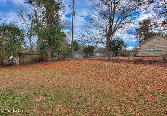 1560 Wyman Street NE, Aiken, SC 29801