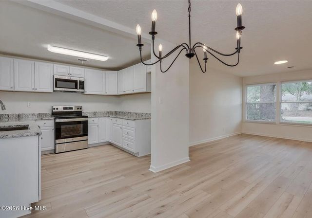 1560 Wyman Street NE, Aiken, SC 29801
