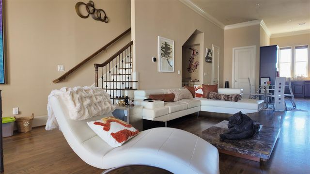2029 Fannin Station N, Houston, TX 77045