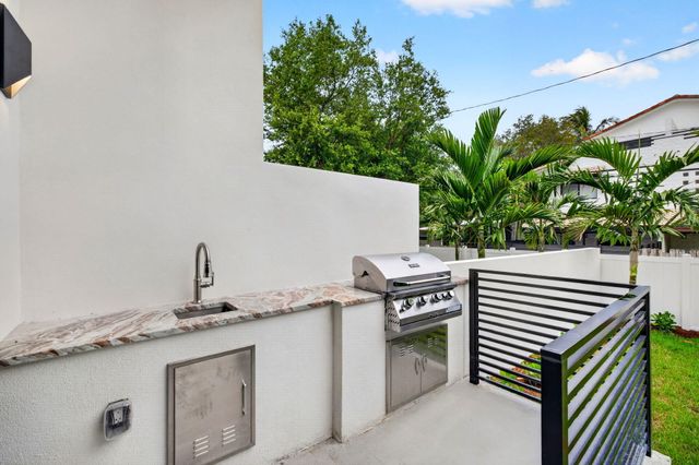 507 SW 11th Street, Fort Lauderdale, FL 33315
