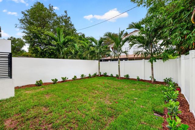 507 SW 11th Street, Fort Lauderdale, FL 33315