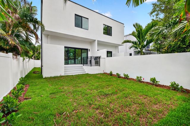 507 SW 11th Street, Fort Lauderdale, FL 33315