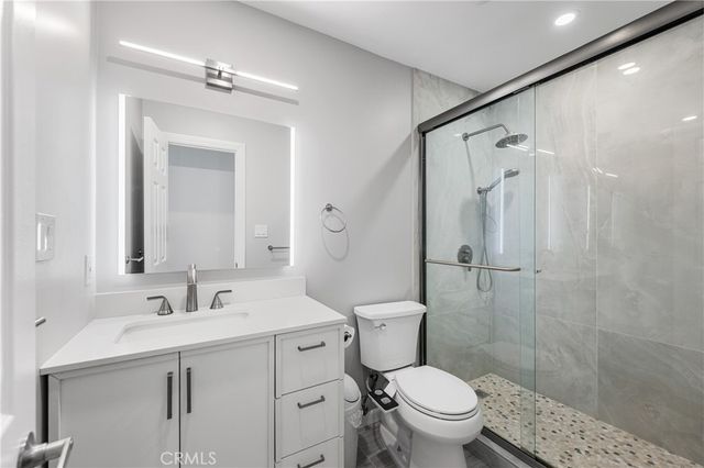 960 S Ynez, Monterey Park, CA 91754