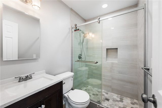 960 S Ynez, Monterey Park, CA 91754