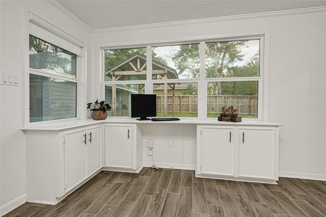 226 Driftwood Drive, Seabrook, TX 77586