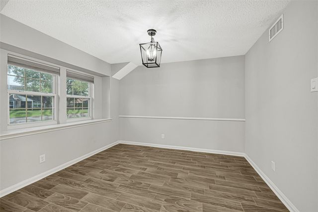 226 Driftwood Drive, Seabrook, TX 77586
