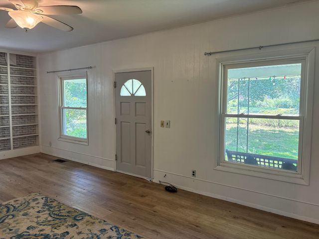 636 W Center Street, Rogersville, MO 65742