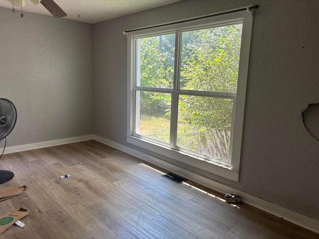 636 W Center Street, Rogersville, MO 65742
