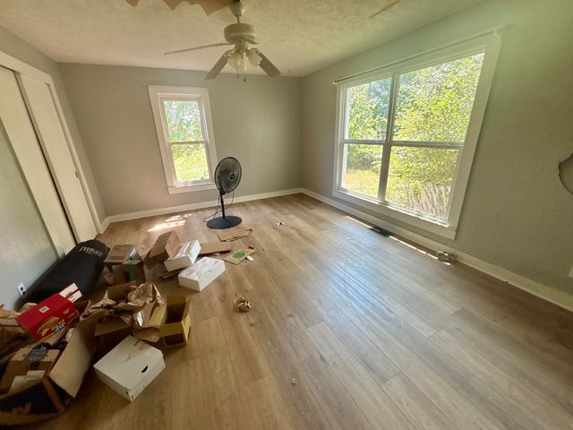 636 W Center Street, Rogersville, MO 65742