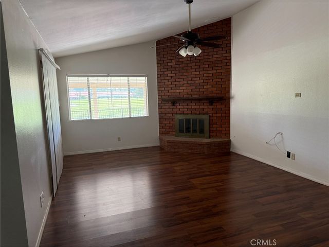 1885 Silver Oak, Hemet, CA 92545
