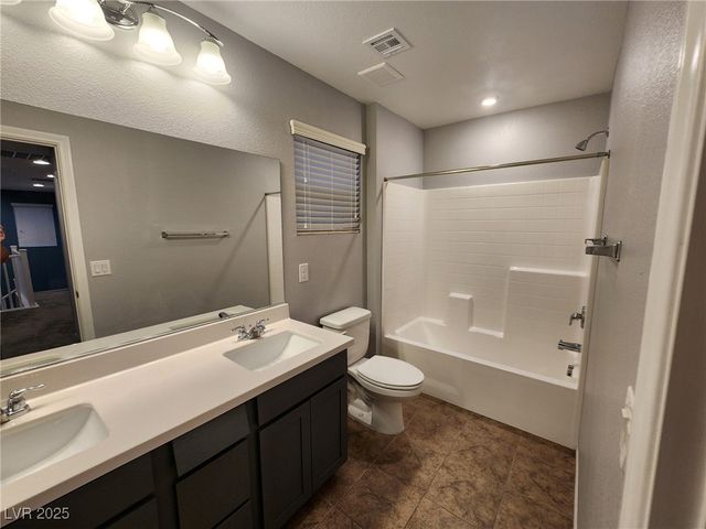 10384 Bagg Avenue, Las Vegas, NV 89166