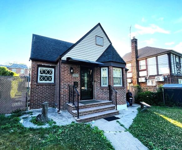82-30 168th Street, Jamaica, NY 11432