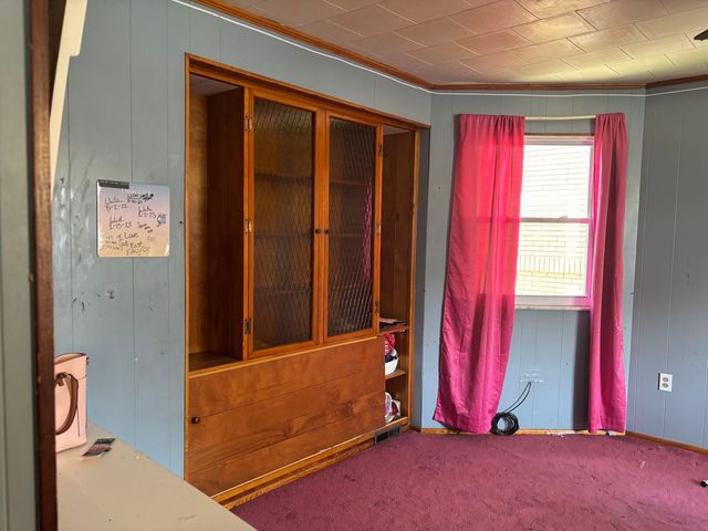 427 Agatha STREET, Pitcairn, PA 15140