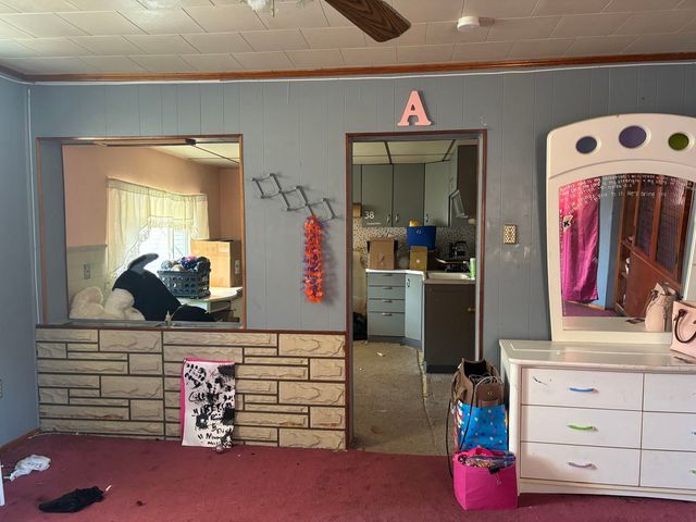 427 Agatha STREET, Pitcairn, PA 15140