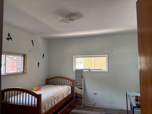 427 Agatha STREET, Pitcairn, PA 15140