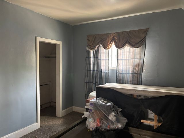 427 Agatha STREET, Pitcairn, PA 15140