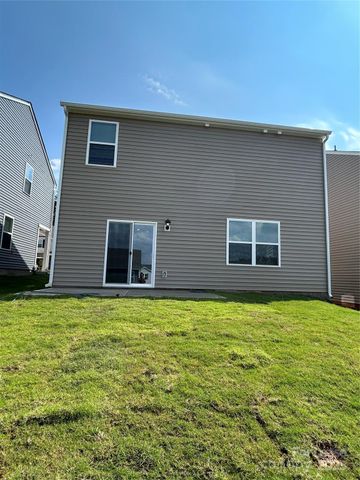 1351 37th Avenue Lane NE, Hickory, NC 28601