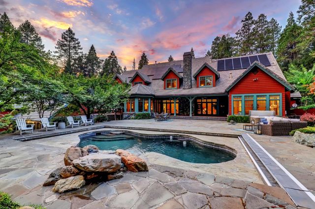 13558 Greenstone Ct, Nevada City, CA 95959