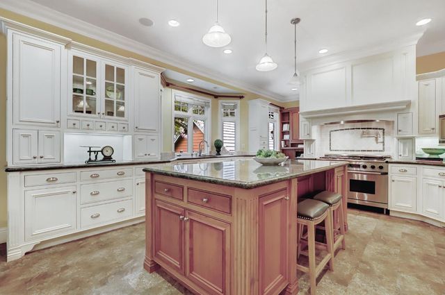 13558 Greenstone Ct, Nevada City, CA 95959