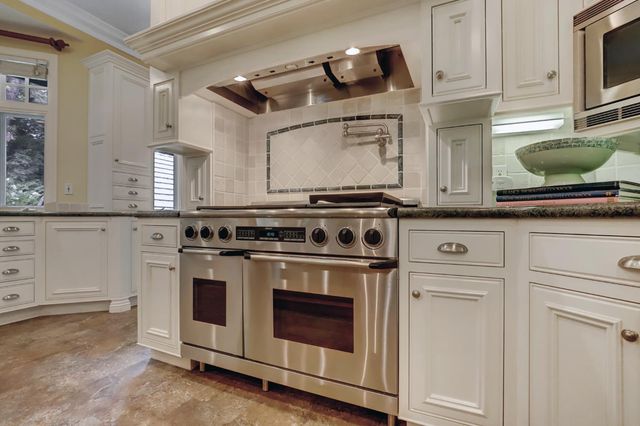 13558 Greenstone Ct, Nevada City, CA 95959