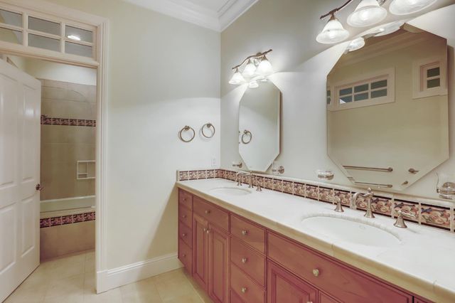 13558 Greenstone Ct, Nevada City, CA 95959