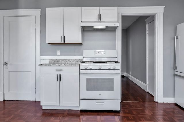 88 Congress St 3, Salem, MA 01970