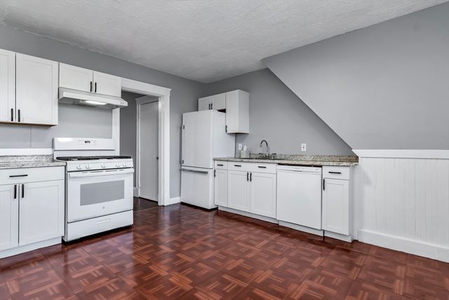 88 Congress St 3, Salem, MA 01970