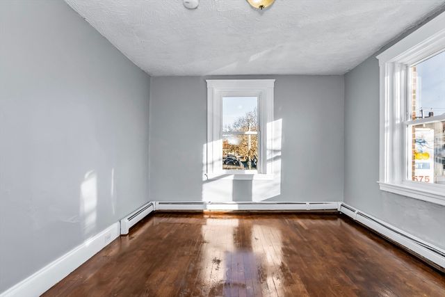 88 Congress St 3, Salem, MA 01970