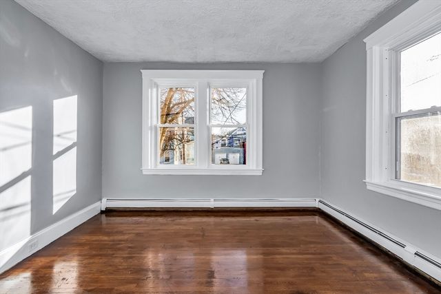 88 Congress St 3, Salem, MA 01970