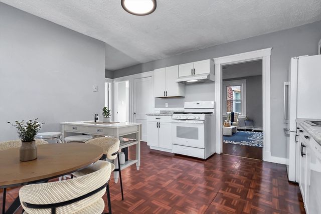 88 Congress St 3, Salem, MA 01970