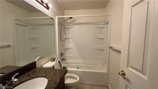 1001 Transom Drive, Las Vegas, NV 89128