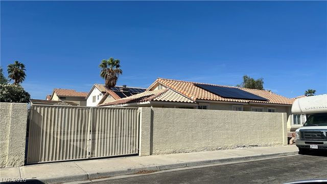 1001 Transom Drive, Las Vegas, NV 89128