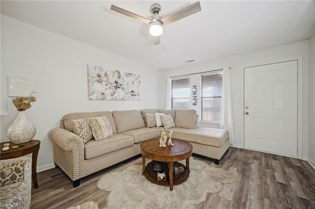 8530 Tidewater Dr Apt 314, Norfolk, VA 23503