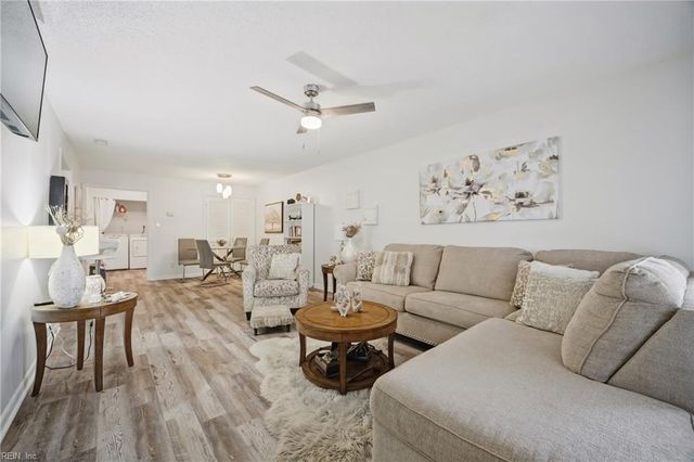 8530 Tidewater Dr Apt 314, Norfolk, VA 23503