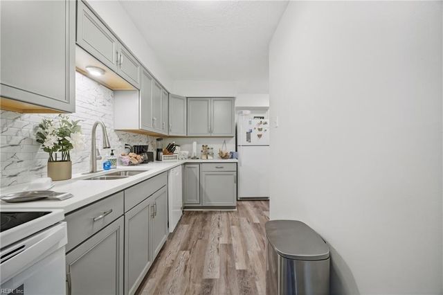 8530 Tidewater Dr Apt 314, Norfolk, VA 23503