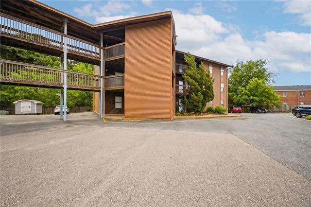 8530 Tidewater Dr Apt 314, Norfolk, VA 23503