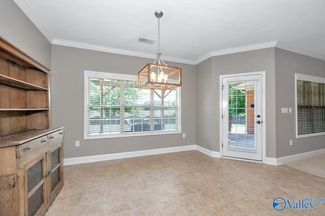 8548 Rolling Oaks Drive, Owens Cross Roads, AL 35763