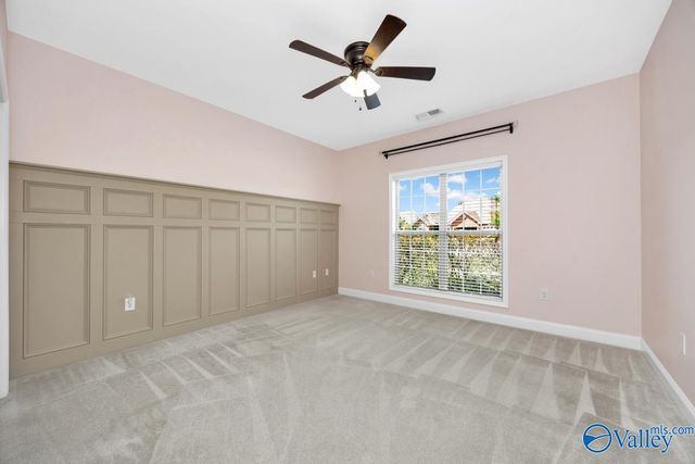 8548 Rolling Oaks Drive, Owens Cross Roads, AL 35763