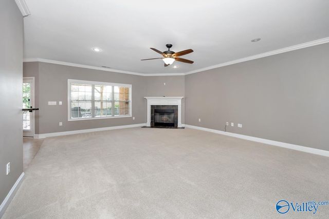 8548 Rolling Oaks Drive, Owens Cross Roads, AL 35763