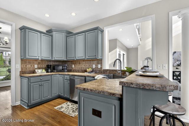 11124 Blade Crest Way, Louisville, KY 40291