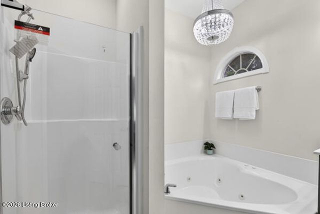 11124 Blade Crest Way, Louisville, KY 40291