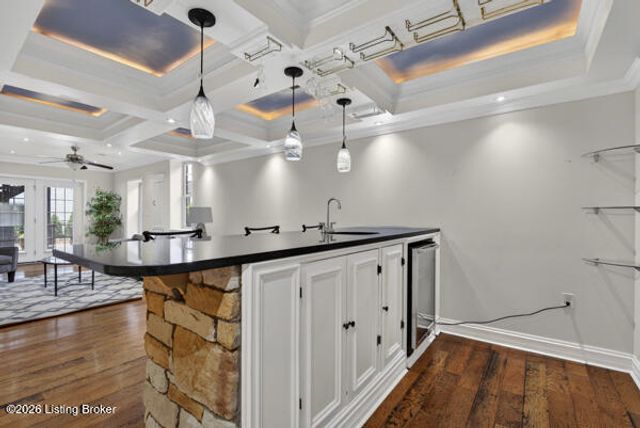 11124 Blade Crest Way, Louisville, KY 40291