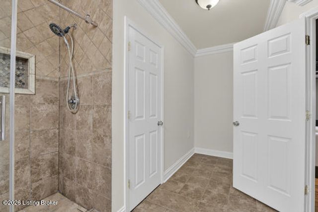 11124 Blade Crest Way, Louisville, KY 40291