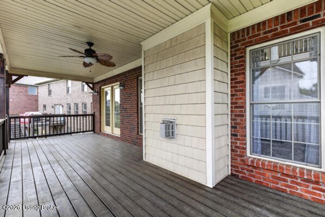 11124 Blade Crest Way, Louisville, KY 40291