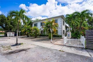 666 NE 80th St 10, Miami, FL 33138
